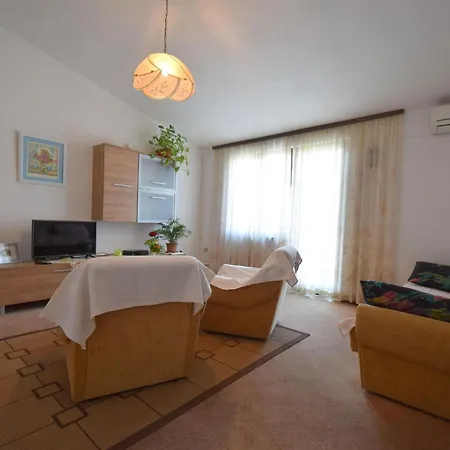 Milica By Interhome نجيفيش